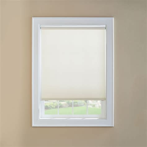 Shop LEVOLOR. 188. Choose from fabric, solar and vinyl finishes. Available in light filtering, room darkening and blackout. Trim+Go™ can be cut to your exact width, for free, in-store, same day and taken home for immediate installation. Manufacturer Color/Finish: White. Common Shade Width (Inches): 37. 37. 55.